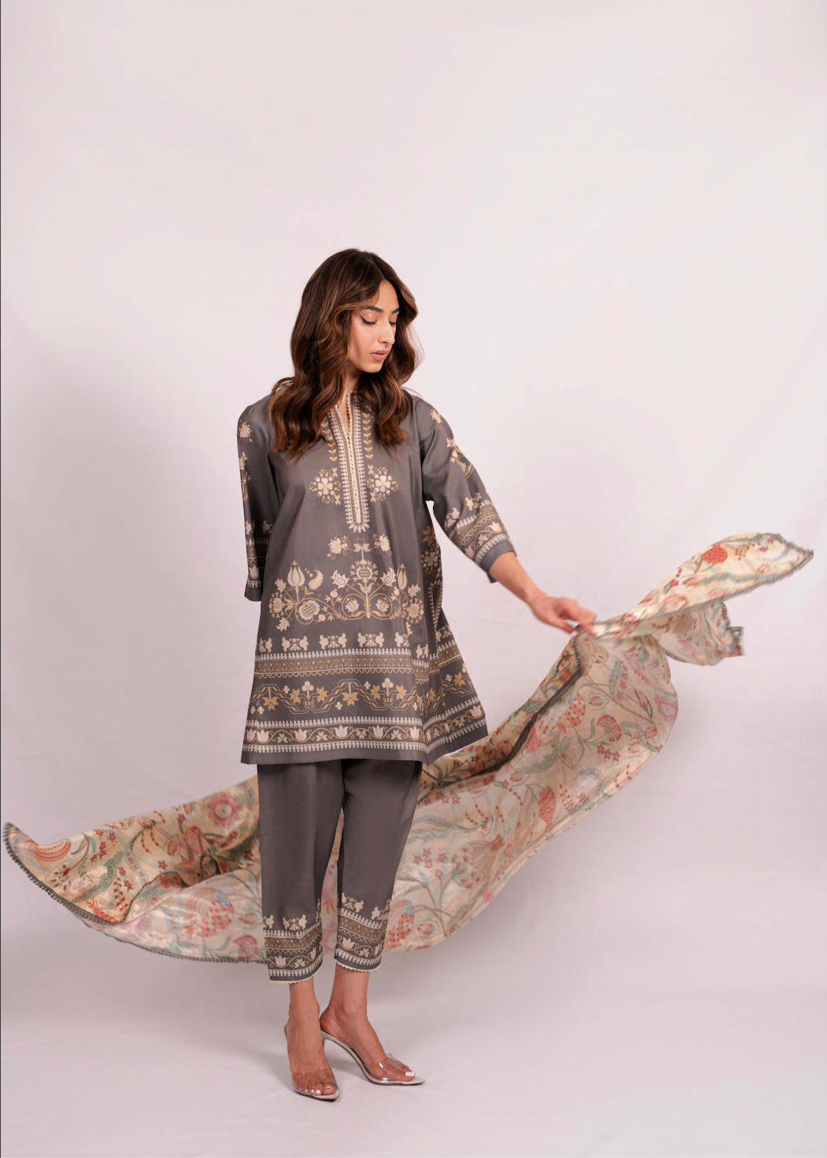 Grey Moroccan Print Set