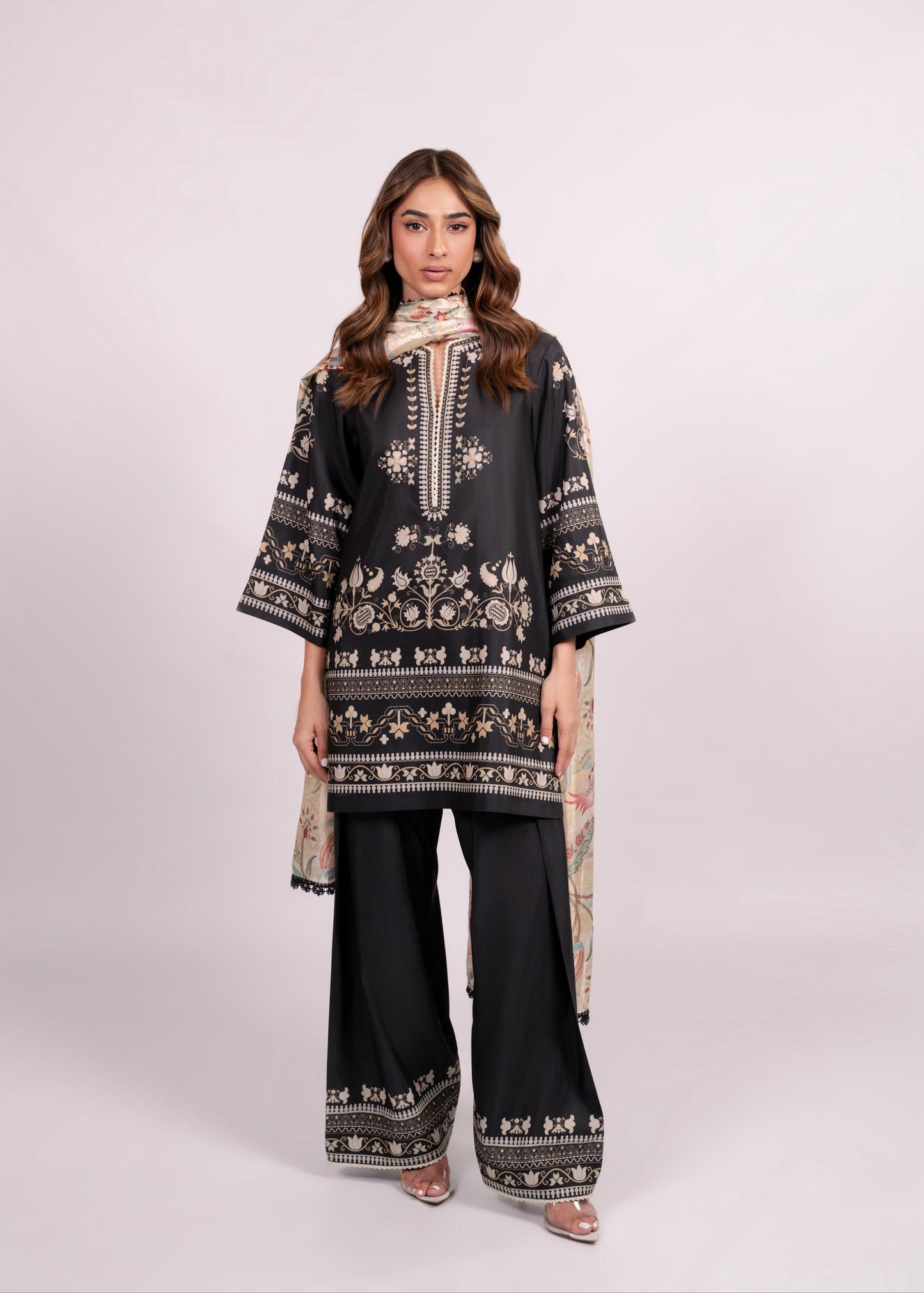 Black Moroccan Print Set