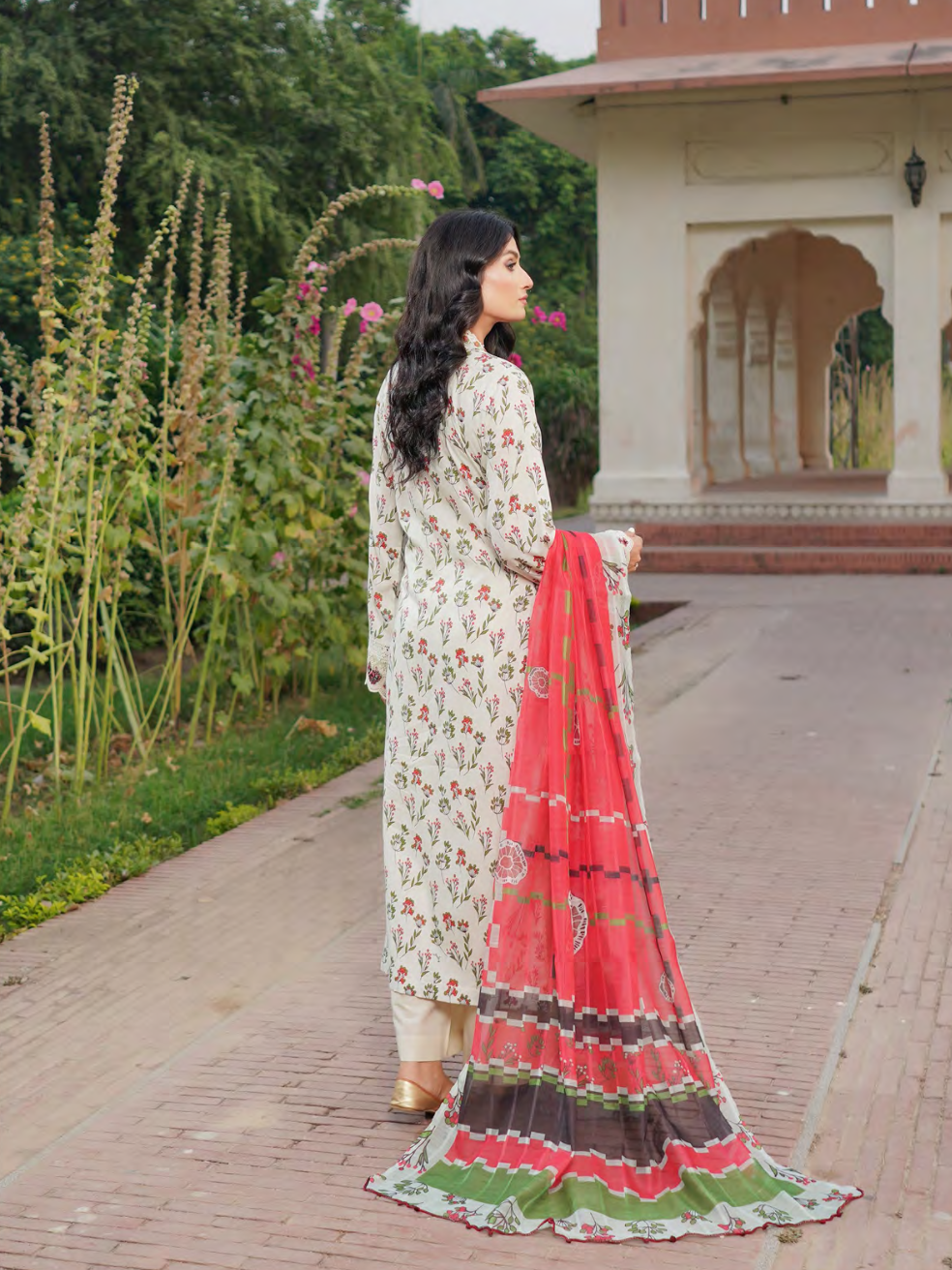 Off White Embroidered Stitched Salwar Set | Lawn Cotton | Munira