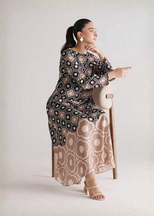 Beige Black Clover Kaftaan