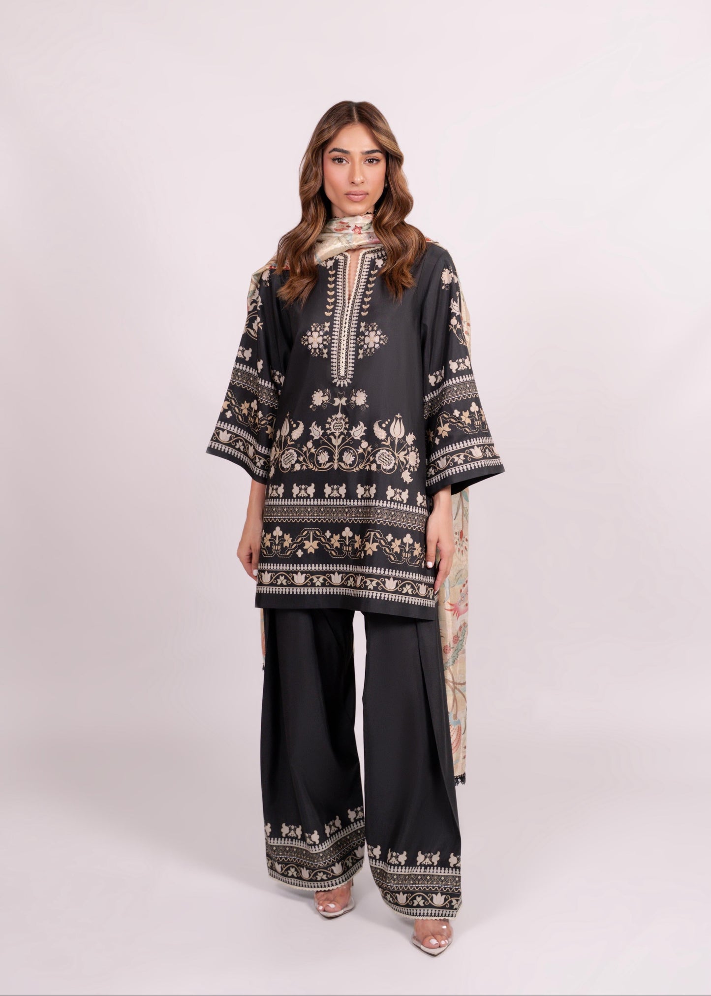 Black Moroccan Print Set